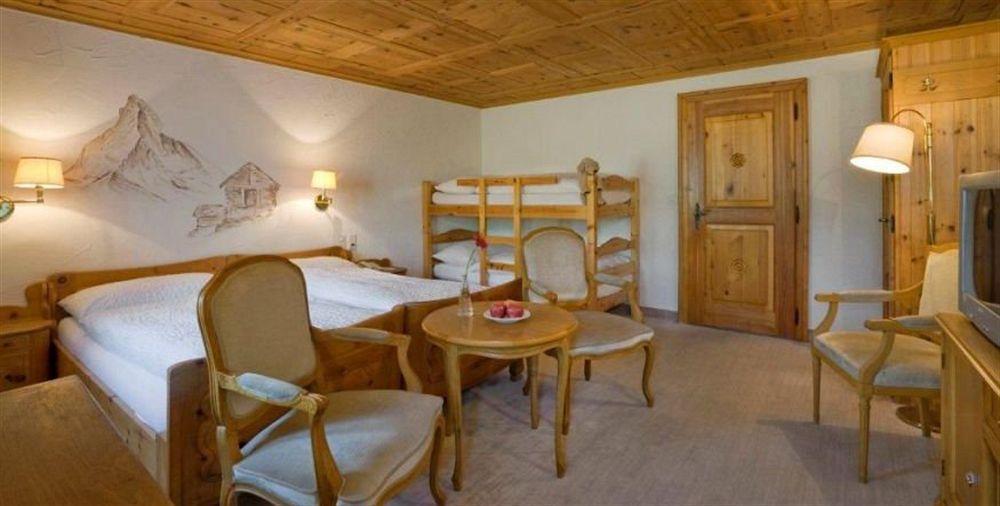 Hotel Riffelhaus 1853 Zermatt Zimmer foto